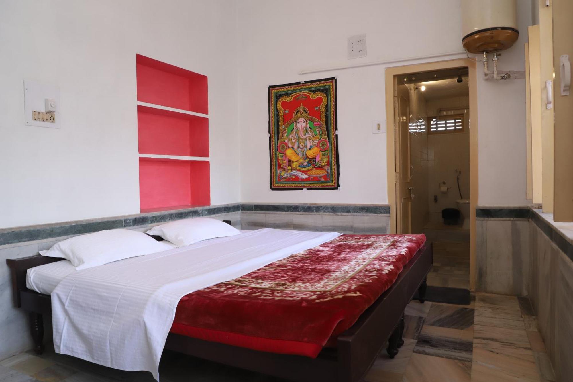 The Brahma Space Pushkar Chambre photo