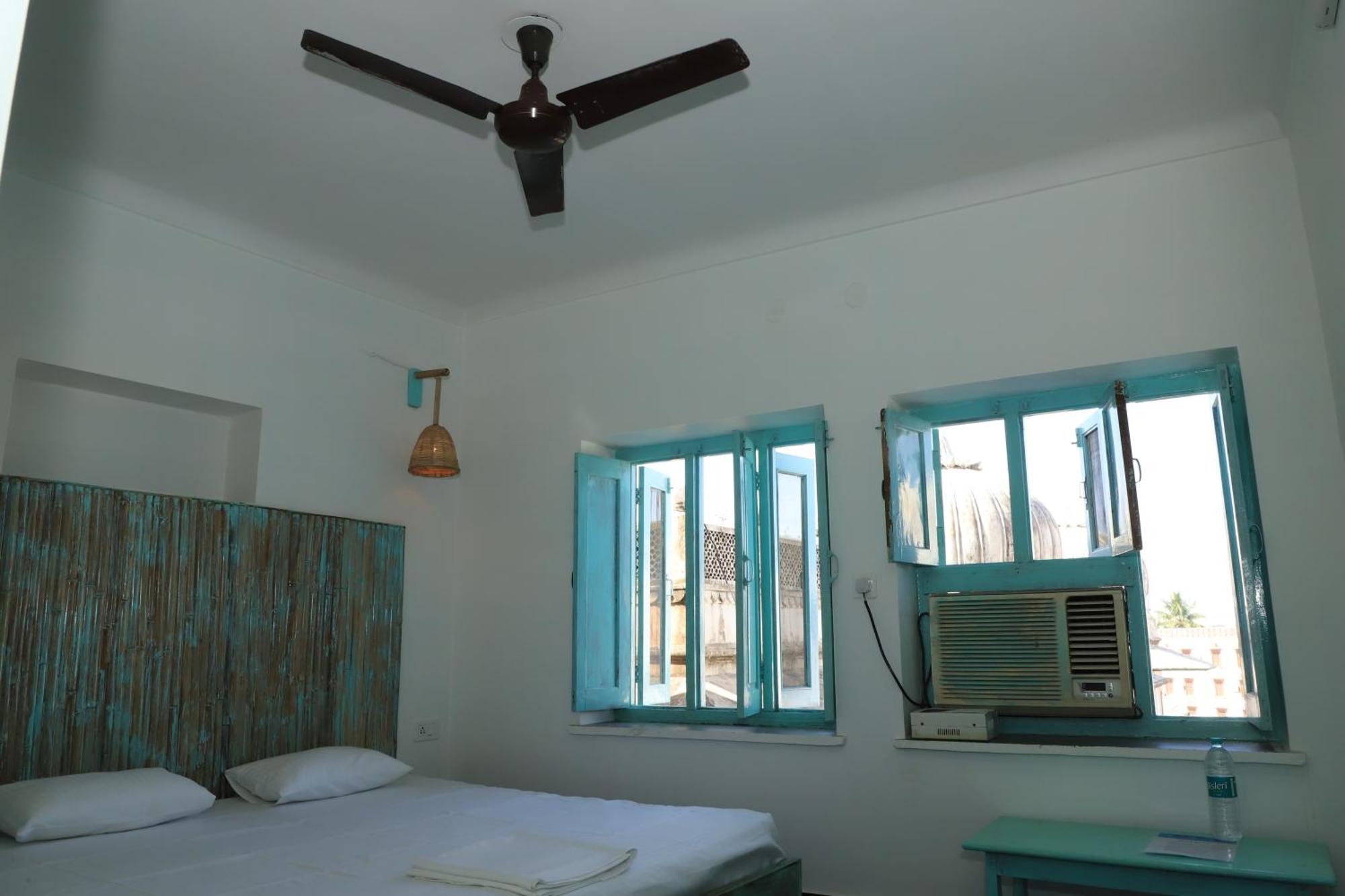 The Brahma Space Pushkar Chambre photo